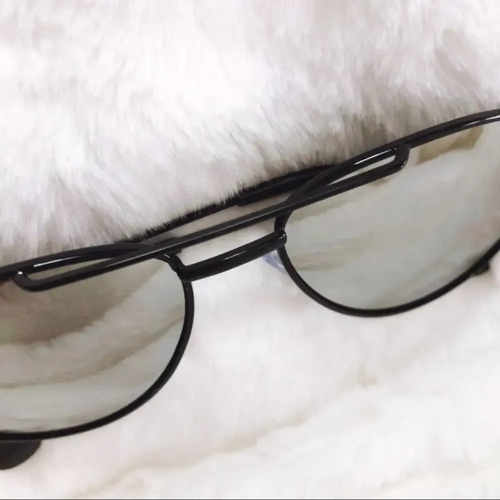 Hunter Black Mirrored Aviator Sunglasses